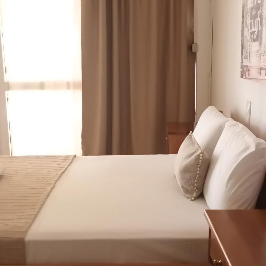 Akrogiali Apartments Paralía Skotínis Exteriör bild