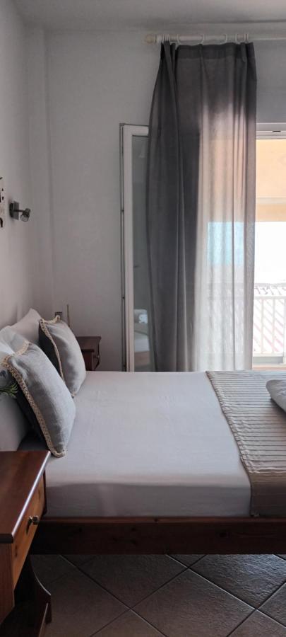 Akrogiali Apartments Paralía Skotínis Exteriör bild